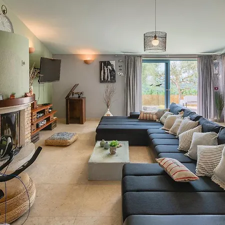 Casa Tonko By Guide